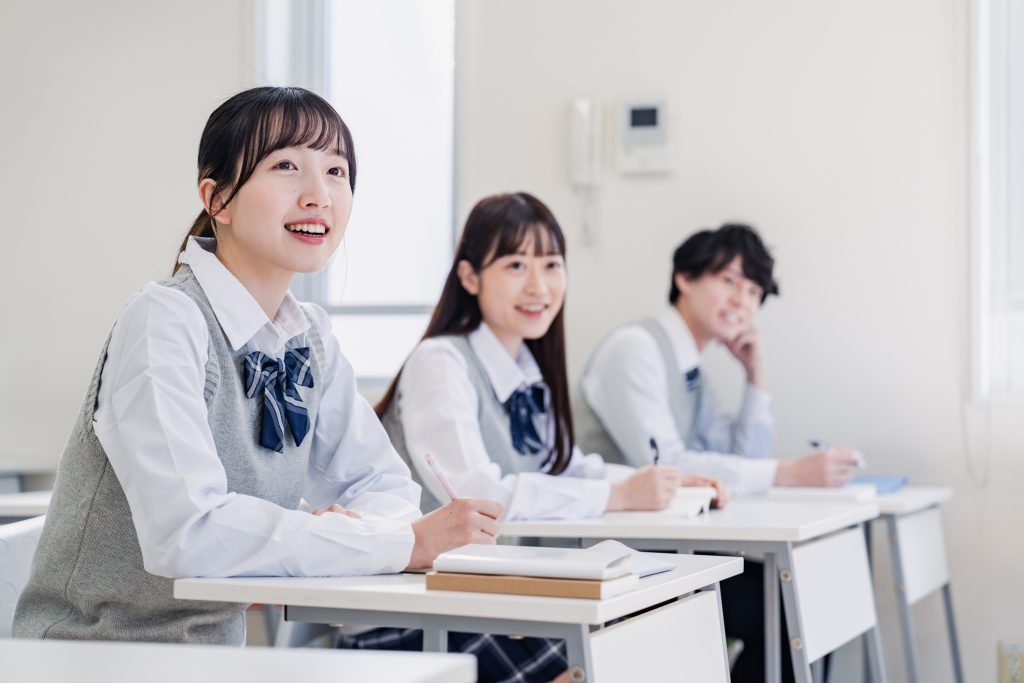 早稲田アカデミーホーチミン校｜帰国子女入試対策をしながら学校の成績