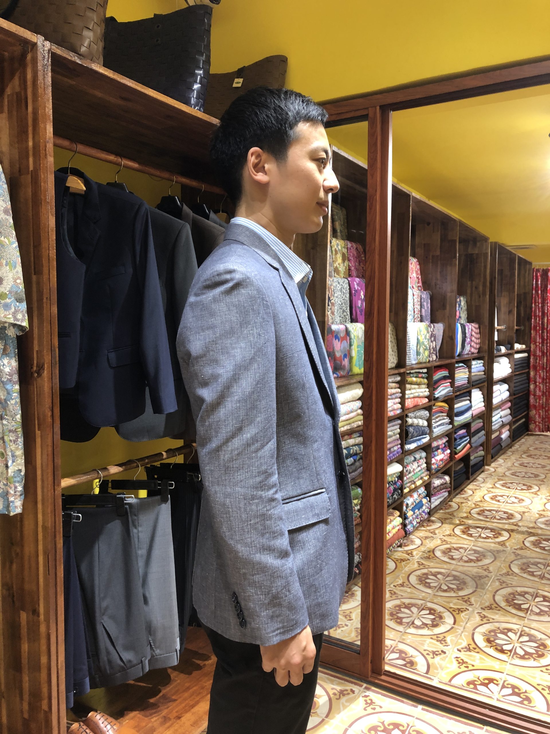 ホーチミン市】KiTO Shop（キトショップ）オリジナルスーツ&シャツの 